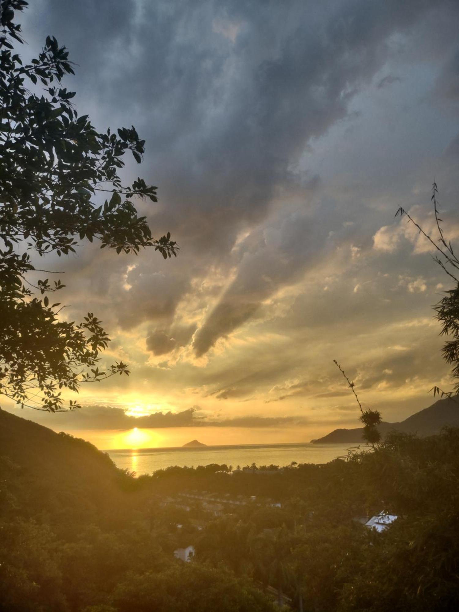 O melhor por do sol de Paúba! Casa Aconchegante. Sao Sebastiao (Sao Paulo) Exterior foto